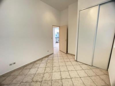 Louer Appartement Marseille-1er-arrondissement 747 euros