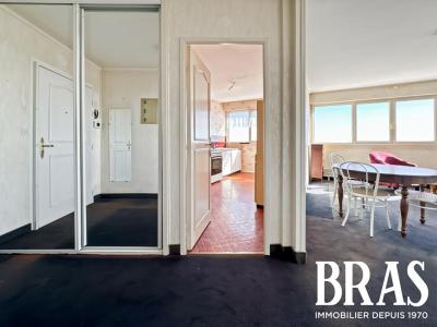 For sale Nantes 3 rooms 70 m2 Loire atlantique (44200) photo 2