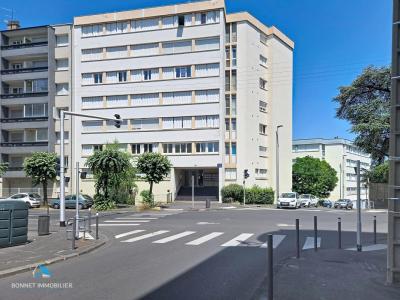 For sale Clermont-ferrand 3 rooms 70 m2 Puy de dome (63000) photo 0