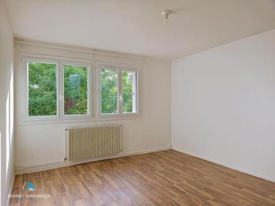 For sale Clermont-ferrand 3 rooms 70 m2 Puy de dome (63000) photo 3