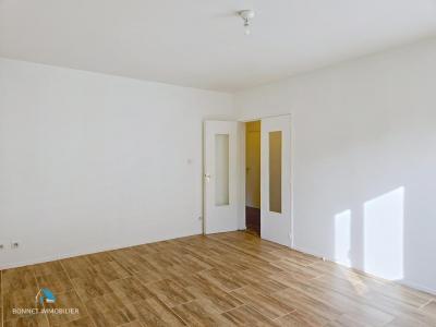For sale Clermont-ferrand 3 rooms 70 m2 Puy de dome (63000) photo 4