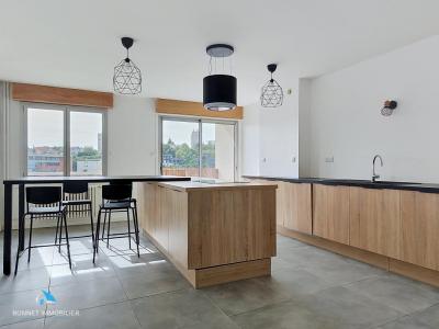 For rent Clermont-ferrand 2 rooms 69 m2 Puy de dome (63000) photo 0