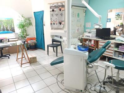 Louer Local commercial 72 m2 Saint-denis
