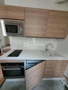 Annonce Location Appartement Paris-4eme-arrondissement 75