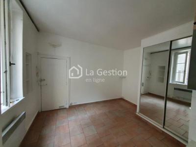 Louer Appartement 17 m2 Paris-4eme-arrondissement