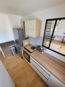 For rent Chaville 3 rooms 60 m2 Hauts de Seine (92370) photo 3