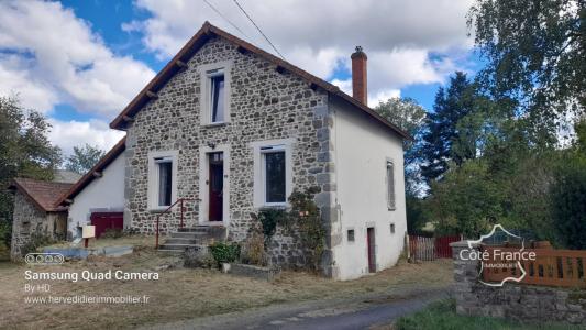 For sale Giat 4 rooms 95 m2 Puy de dome (63620) photo 0