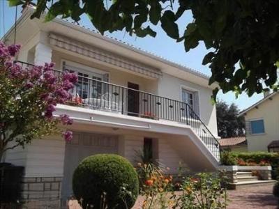Louer Maison 135 m2 Pineuilh