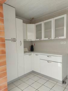 For rent Saint-loubes 95 m2 Gironde (33450) photo 2