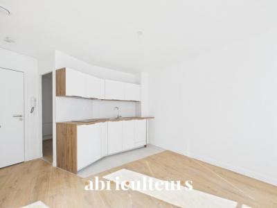 Annonce Vente 2 pi�ces Appartement Paris-18eme-arrondissement 75