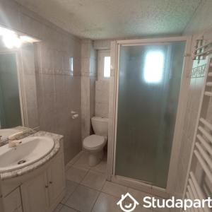 For rent Nantes 1 room 14 m2 Loire atlantique (44000) photo 2