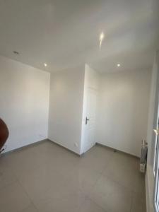 For rent Villeneuve-le-roi 2 rooms 26 m2 Val de Marne (94290) photo 1