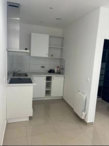 For rent Villeneuve-le-roi 2 rooms 26 m2 Val de Marne (94290) photo 2