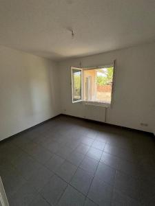 For rent Saint-medard-d'eyrans 5 rooms 111 m2 Gironde (33650) photo 3