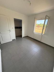For rent Saint-medard-d'eyrans 5 rooms 111 m2 Gironde (33650) photo 4