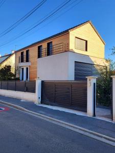 For rent Bezons 1 room 24 m2 Val d'Oise (95870) photo 2