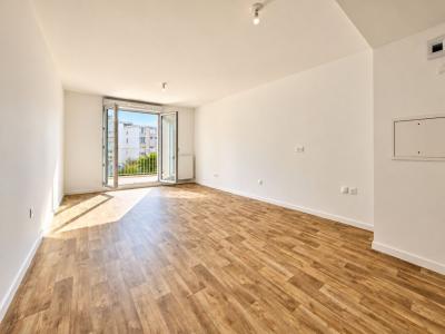 For rent 3 rooms 65 m2 Yvelines (78200) photo 1