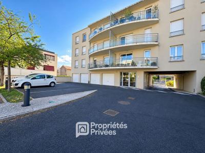 For sale Clermont-ferrand 2 rooms 46 m2 Puy de dome (63000) photo 3