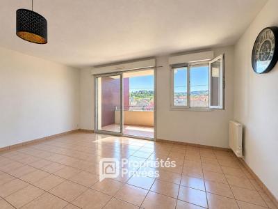 For sale Clermont-ferrand 2 rooms 46 m2 Puy de dome (63000) photo 4