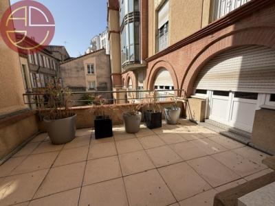 For rent Toulouse 6 rooms 260 m2 Haute garonne (31000) photo 4