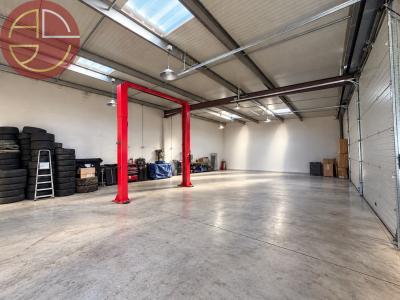 Louer Commerce Colomiers 92400 euros