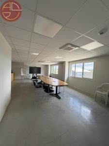 Louer Local commercial 3000 m2 Montauban