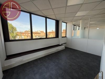 For rent Toulouse 249 m2 Haute garonne (31000) photo 2
