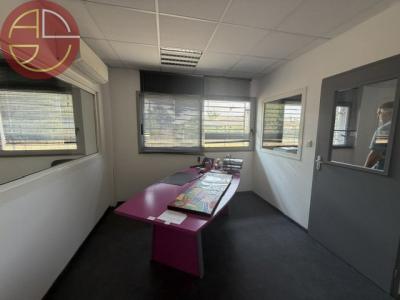 Acheter Commerce Saint-jory 598500 euros
