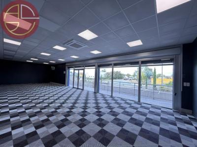 For rent Toulouse 4 rooms 380 m2 Haute garonne (31100) photo 2
