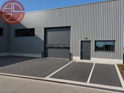 For rent Carbonne 3 rooms 248 m2 Haute garonne (31390) photo 0