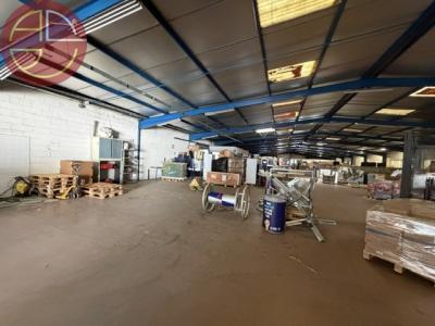 Louer Commerce Fenouillet 78996 euros