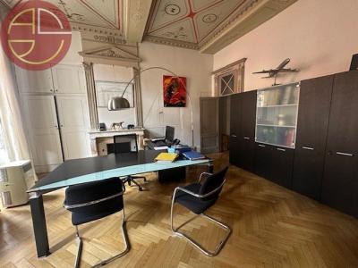 For rent Toulouse 208 m2 Haute garonne (31000) photo 1
