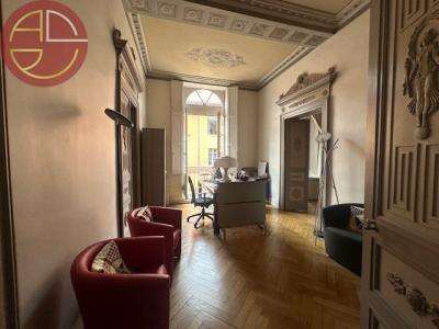For rent Toulouse 208 m2 Haute garonne (31000) photo 4
