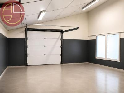 Louer Local commercial Muret 39360 euros
