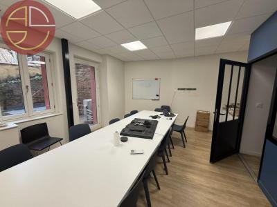 For rent Toulouse 1 room 250 m2 Haute garonne (31000) photo 1