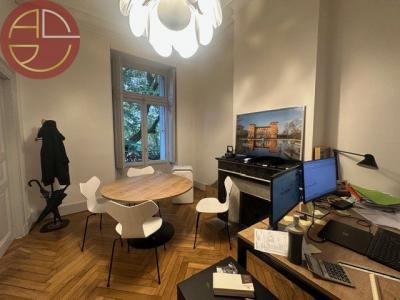 For rent Toulouse 10 rooms 260 m2 Haute garonne (31000) photo 1