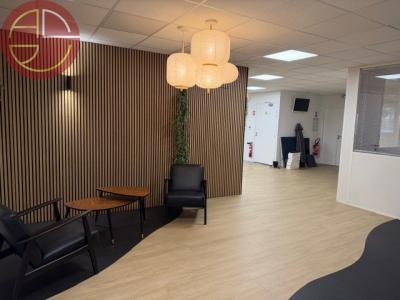 For rent Toulouse 323 m2 Haute garonne (31100) photo 4