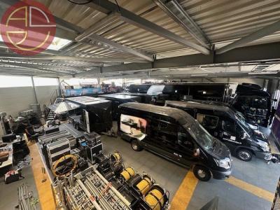 Louer Commerce 1100 m2 Montrabe