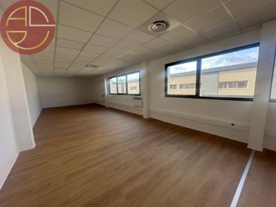 For rent Launaguet 1 room 1557 m2 Haute garonne (31140) photo 3