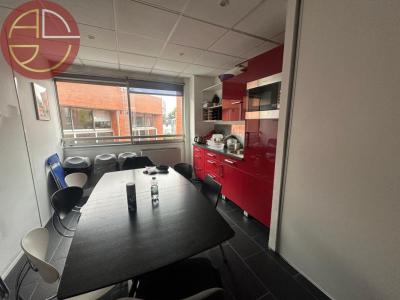 Acheter Bureau 194 m2 Labege