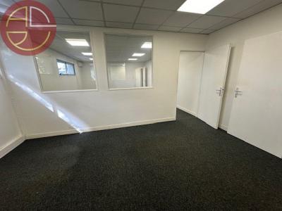 For rent Balma 150 m2 Haute garonne (31130) photo 0