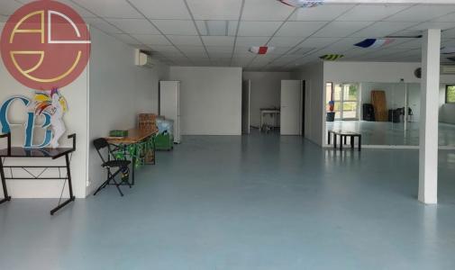 For rent Union 212 m2 Haute garonne (31240) photo 0