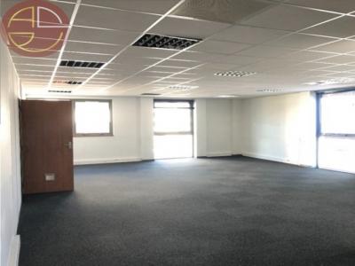 For rent Colomiers 229 m2 Haute garonne (31770) photo 0