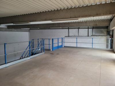 For rent Toulouse 1 room 228 m2 Haute garonne (31100) photo 1