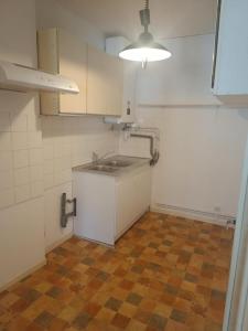 For rent Revel 2 rooms 52 m2 Haute garonne (31250) photo 2