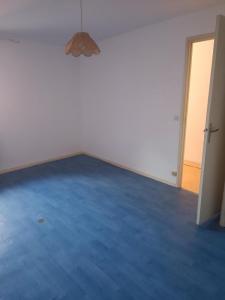 For rent Revel 2 rooms 52 m2 Haute garonne (31250) photo 4