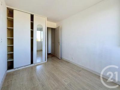 For rent Venissieux 3 rooms 64 m2 Rhone (69200) photo 4