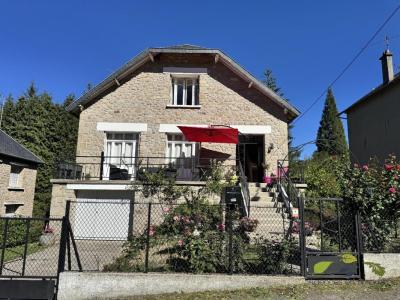 For sale Treignac 4 rooms 111 m2 Correze (19260) photo 1