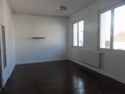 For rent Creusot 3 rooms 73 m2 Saone et loire (71200) photo 2