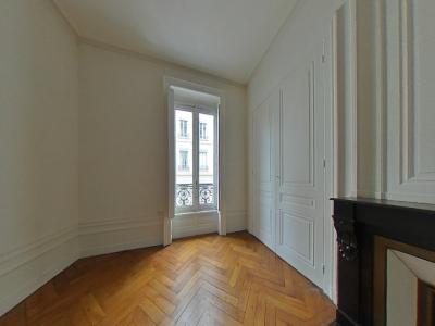 Louer Appartement Lyon-2eme-arrondissement 2110 euros